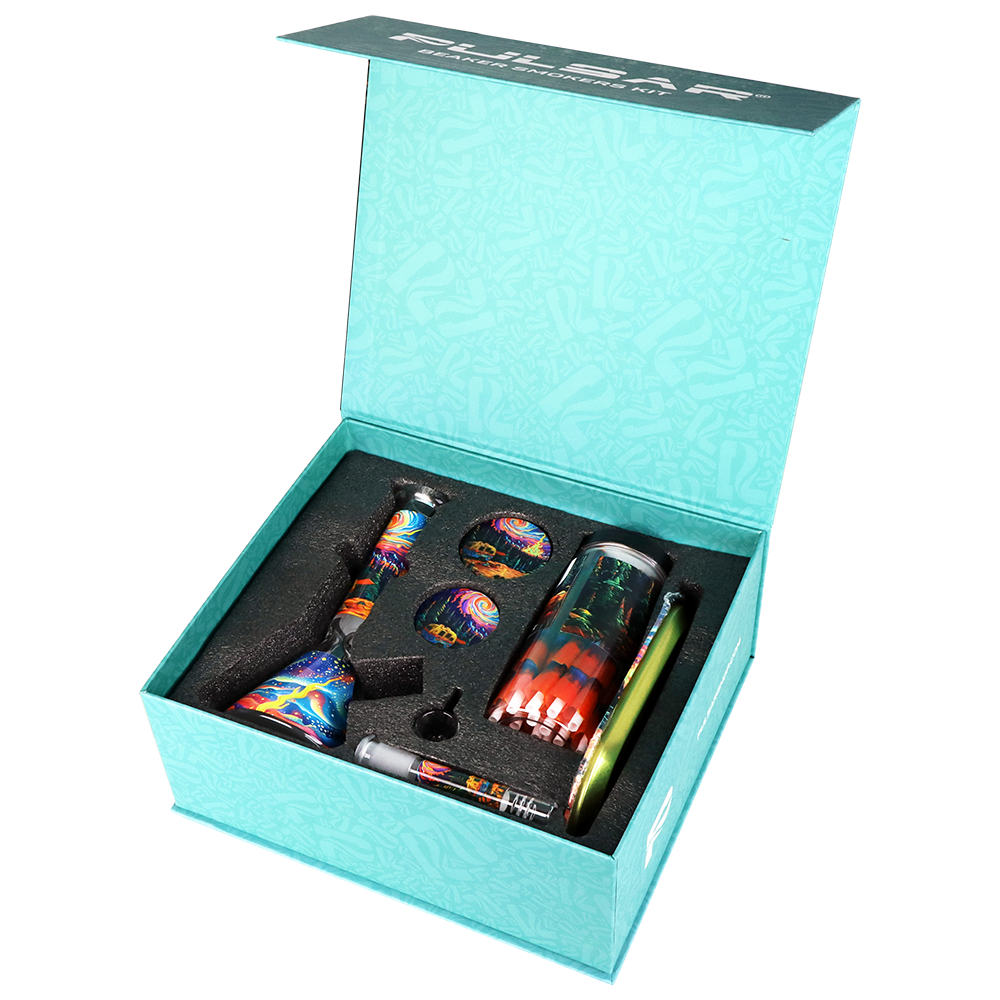 Pulsar Design Series Smoker's Kit | Starry Camp | Gift Box Packaging