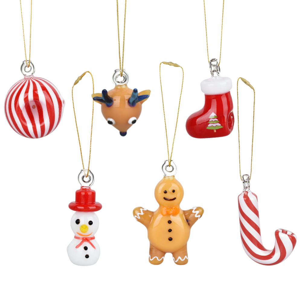 Santa's Secret Hangable Ornament Hand Pipe | Group