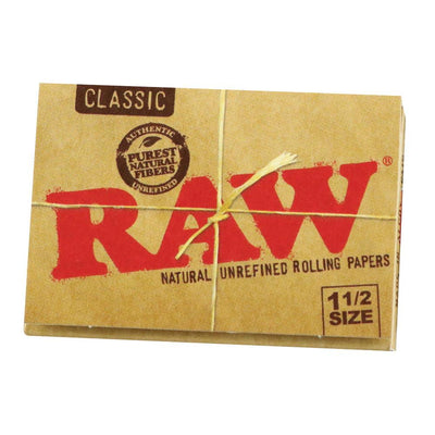 Raw Classic Rolling Papers | 1 1/2 Inch