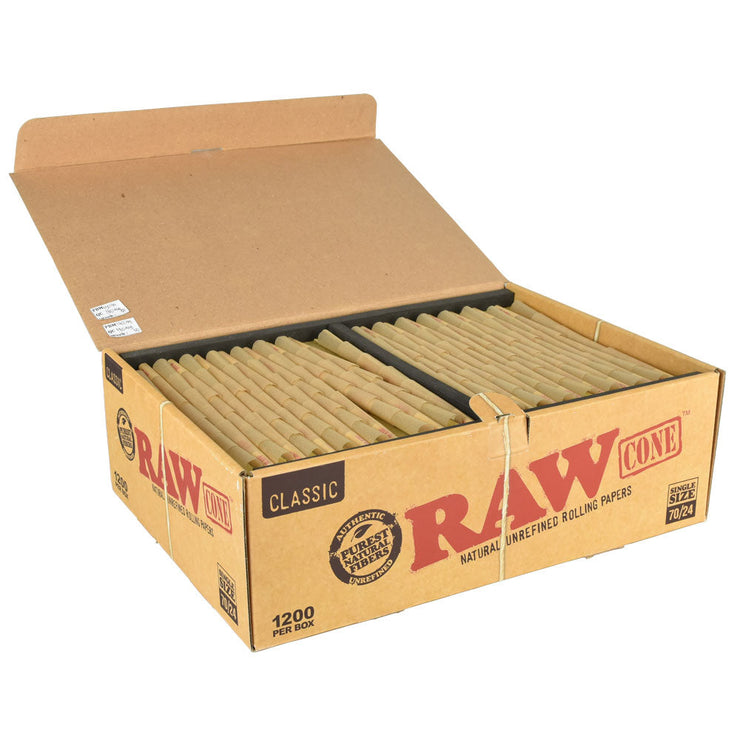 RAW Classic Single Size Bulk Cones | 70/24 | 1200pc Box